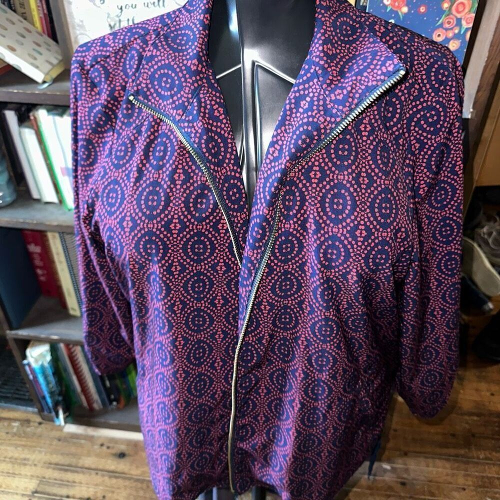 Chico’s blue lightweight 2/12-14 pointillism Moroccan jacket